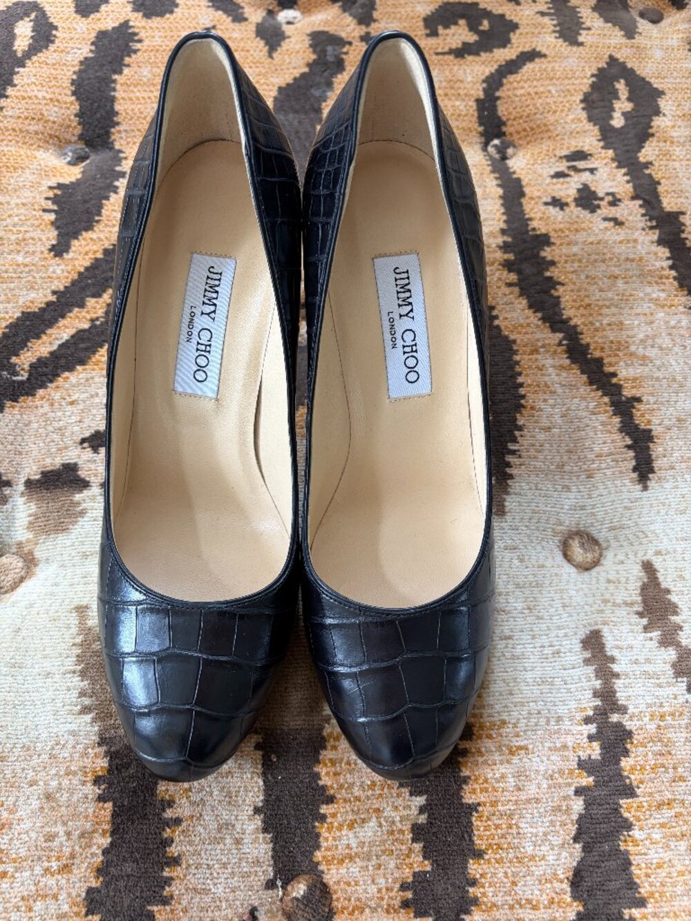 Jimmy Choo, Croc Embossed Black Leather, Round Heel Pump, 39.5, LIKE NEW